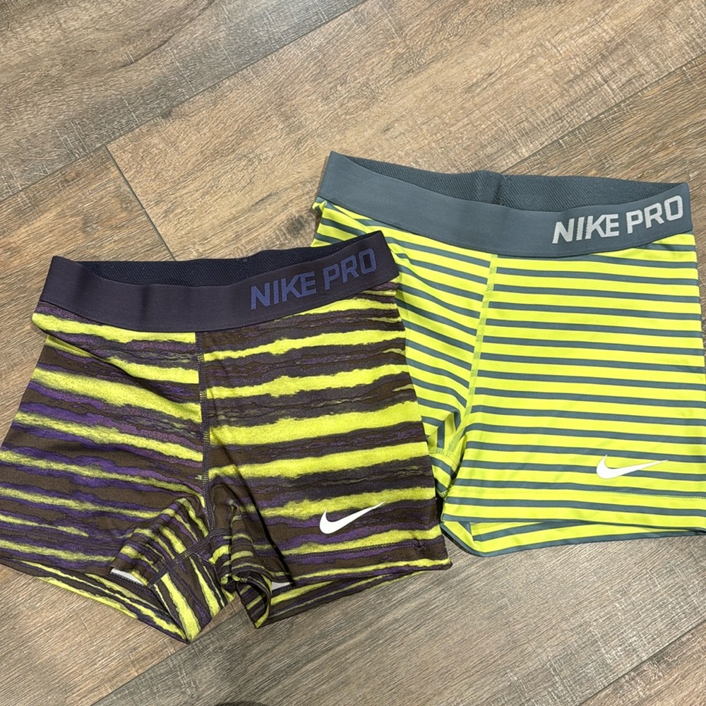 Nike spandex shorts